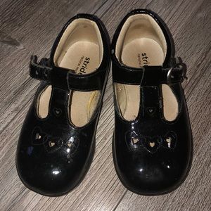 Stride Rite Patent Mary Janes - size 5